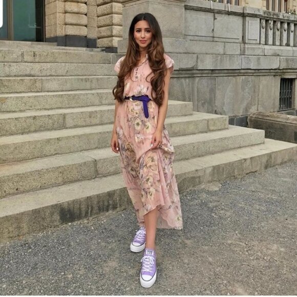 NEW H&M Conscious All Season Stunning Long Pleated Dress Size 2 - Picture 1 of 12